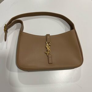 Saint Laurent Le 5 A Shoulder Bag